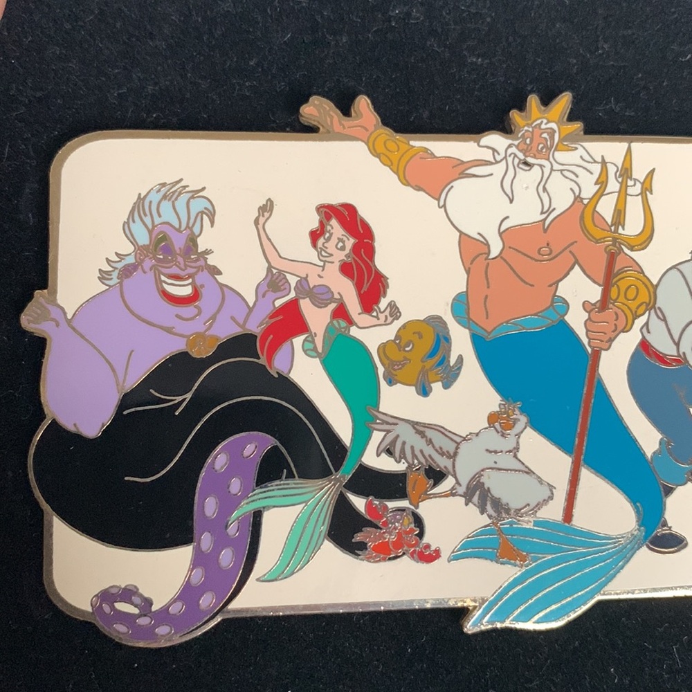DISNEY PIN LE 100 LITTLE MERMAID CAST JUMBO - Picture 5 of 10